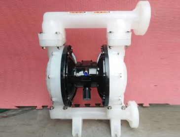 工(gōng)程塑料隔膜泵
